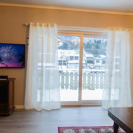 Apartment Spacious - Center