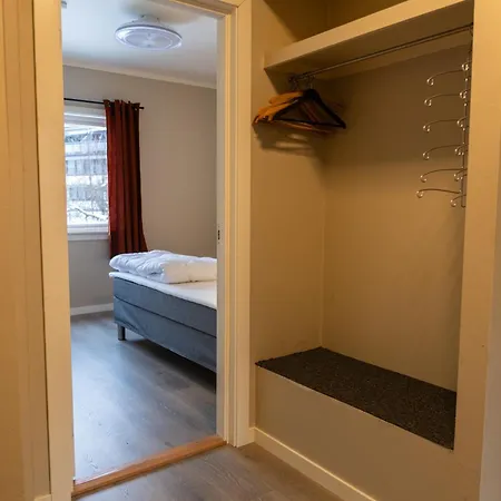 Spacious - Center Daire Stryn