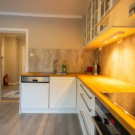 Spacious - Center Stryn