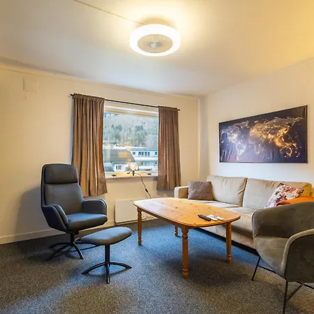 Spacious - Center * Stryn