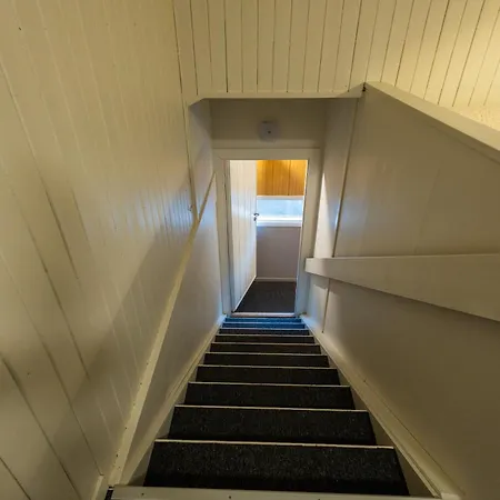 Spacious - Center Daire