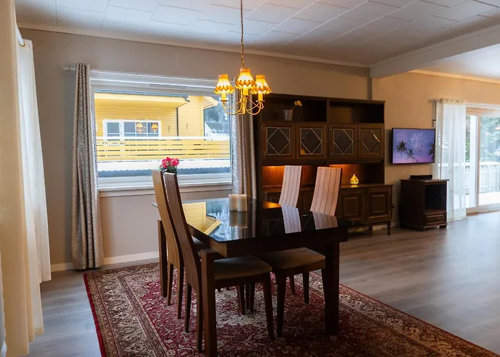 Spacious - Center Apartman Stryn