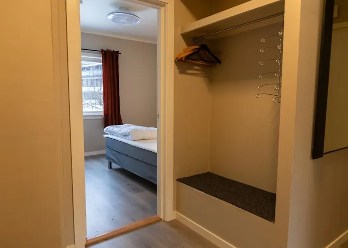 Spacious - Center Lägenhet Stryn